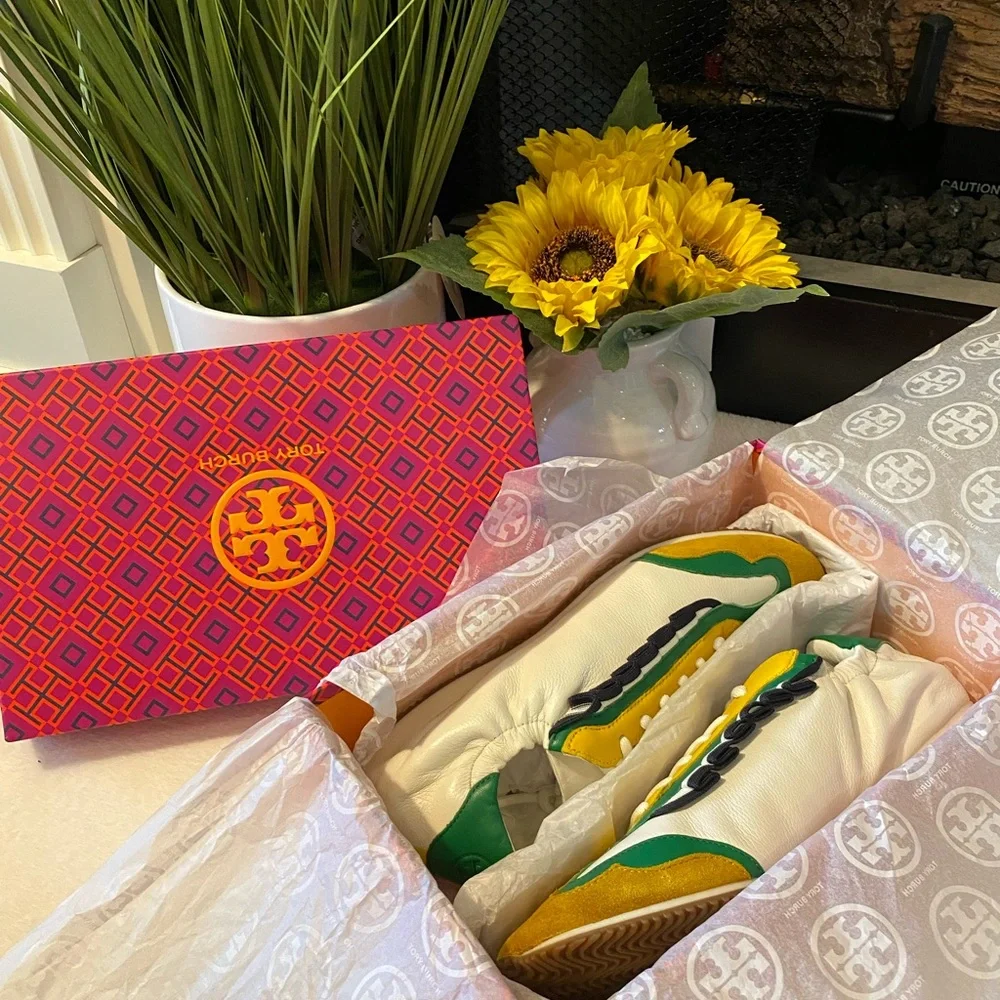 Tory Burch Sneaker